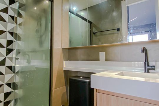 Banheiro de kitnet/studio à venda com 1 quarto, 37m² em Vila Alpina, São Paulo