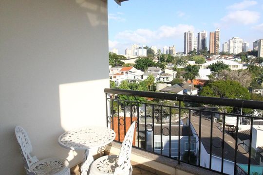 Sacada de casa à venda com 5 quartos, 600m² em Jardim Franca, São Paulo