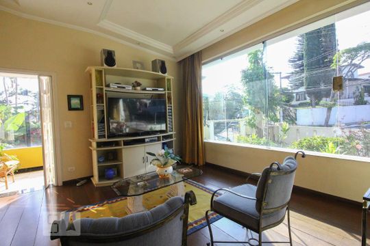 Sala de casa à venda com 5 quartos, 600m² em Jardim Franca, São Paulo