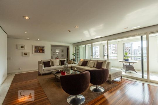 Apartamento à venda com 4 quartos, 280m² em Jardim Londrina, São Paulo
