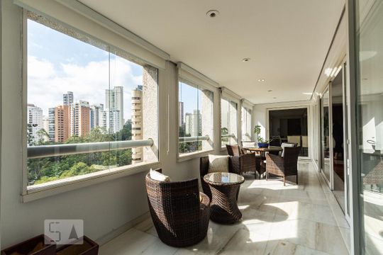 Varanda da Sala de apartamento à venda com 4 quartos, 280m² em Jardim Londrina, São Paulo
