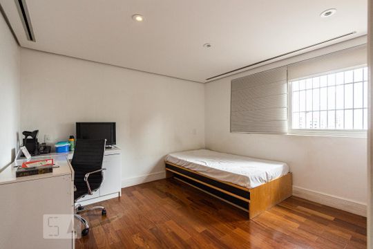 Quarto 1 de apartamento à venda com 4 quartos, 280m² em Jardim Londrina, São Paulo