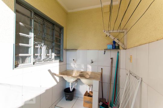 Área de Serviço de apartamento para alugar com 2 quartos, 75m² em Setor Pedro Ludovico, Goiânia