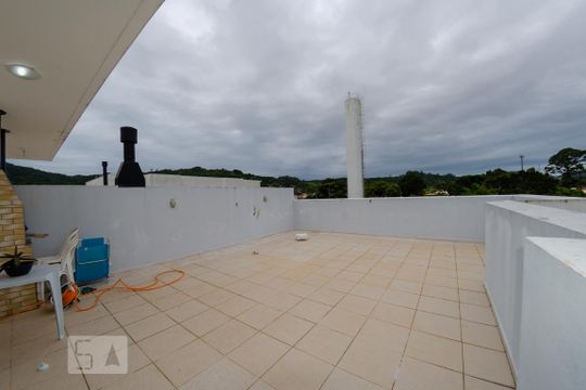 Terraço de apartamento para alugar com 2 quartos, 100m² em Cachoeira do Bom Jesus, Florianópolis