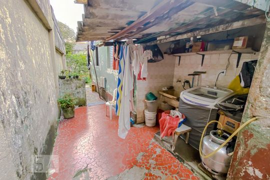 Lavanderia de casa à venda com 3 quartos, 210m² em Chácara Mafalda, São Paulo