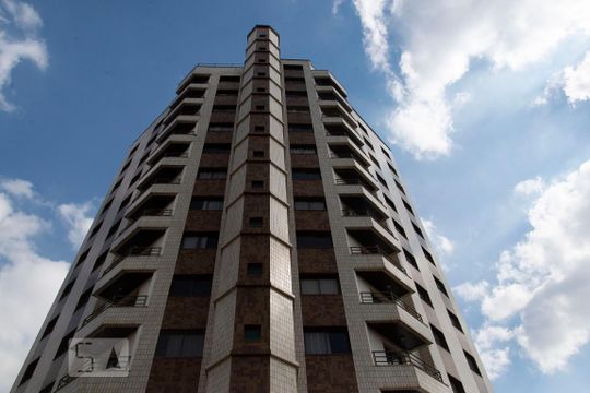Fachada do bloco de apartamento à venda com 2 quartos, 154m² em Jardim Teresa, São Paulo