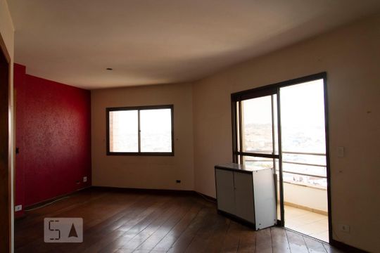 Apartamento à venda com 2 quartos, 154m² em Jardim Teresa, São Paulo