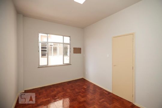 Quarto 1 de apartamento para alugar com 1 quarto, 50m² em Cachambi, Rio de Janeiro