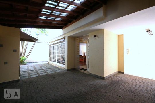 Garagem de casa para alugar com 4 quartos, 280m² em Brooklin Paulista, São Paulo