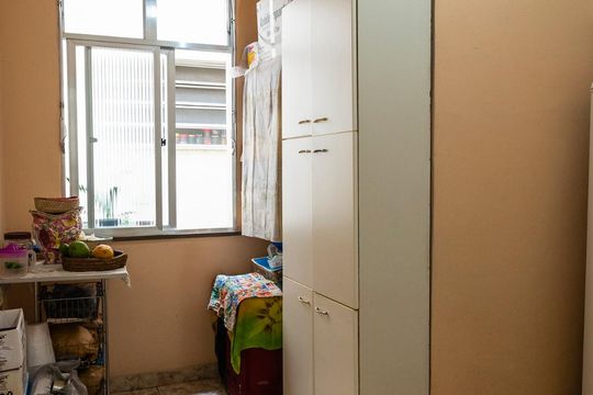 Quarto de Serviço de apartamento à venda com 2 quartos, 100m² em Copacabana, Rio de Janeiro