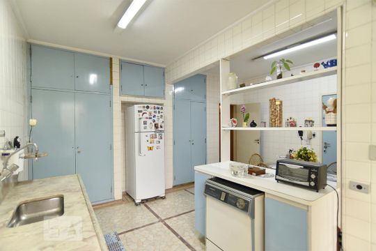 Cozinha de apartamento para alugar com 5 quartos, 327m² em Mooca, São Paulo