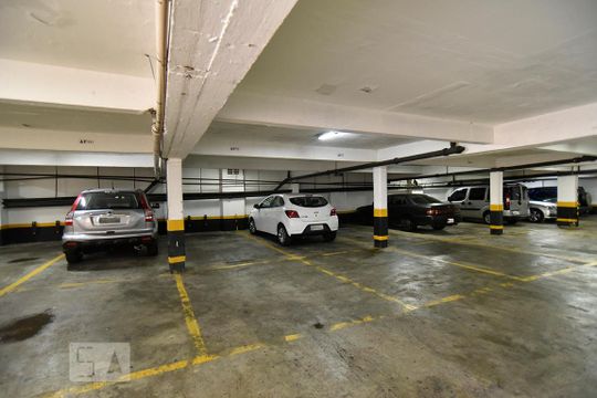 Garagem de apartamento para alugar com 5 quartos, 327m² em Mooca, São Paulo