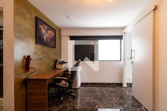 Suíte de apartamento para alugar com 1 quarto, 46m² em Perdizes, São Paulo