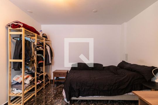 Suíte de apartamento para alugar com 1 quarto, 46m² em Perdizes, São Paulo