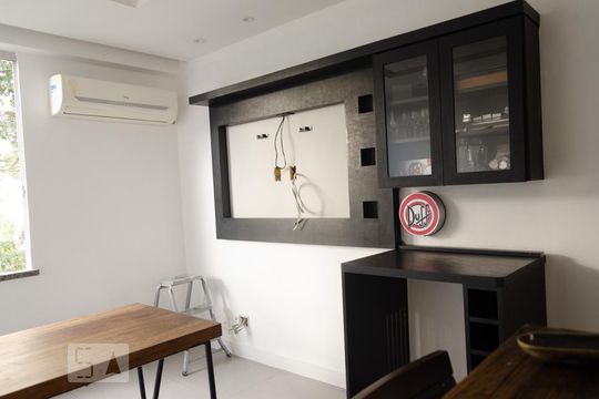 Sala de apartamento à venda com 2 quartos, 55m² em Taquara, Rio de Janeiro