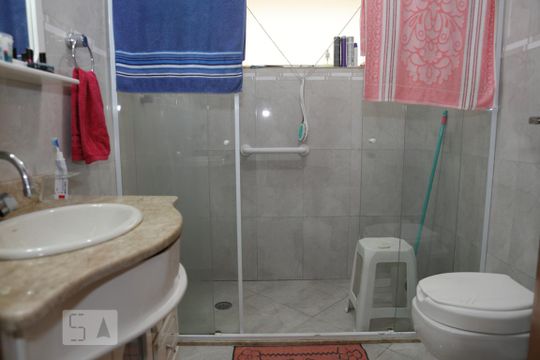 Banheiro do Quarto 1 de casa à venda com 3 quartos, 150m² em Vila Santa Izabel, São Bernardo do Campo