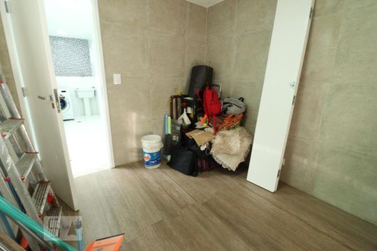 Quarto de Serviço de casa à venda com 3 quartos, 135m² em Vila Moraes, São Paulo
