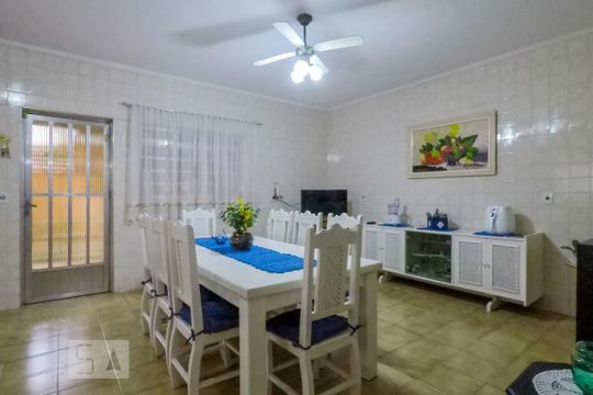 Cozinha de casa à venda com 3 quartos, 350m² em Vila Gumercindo, São Paulo