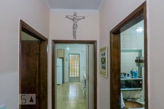 hall quartos de casa à venda com 3 quartos, 350m² em Vila Gumercindo, São Paulo