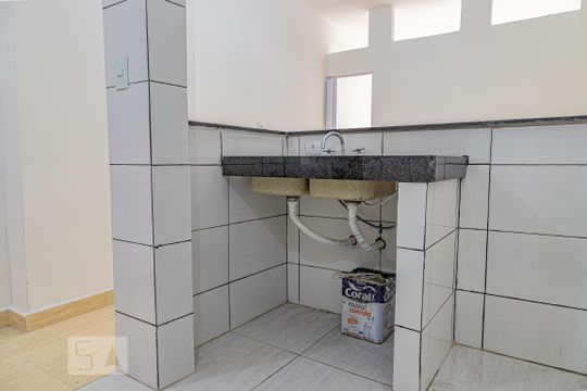 Cozinha de apartamento à venda com 1 quarto, 35m² em Santa Efigênia, São Paulo