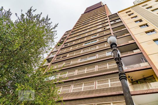 Fachada de apartamento à venda com 1 quarto, 35m² em Santa Efigênia, São Paulo