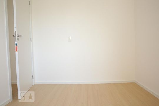 Quarto 1 de apartamento para alugar com 2 quartos, 40m² em Cambuci, São Paulo