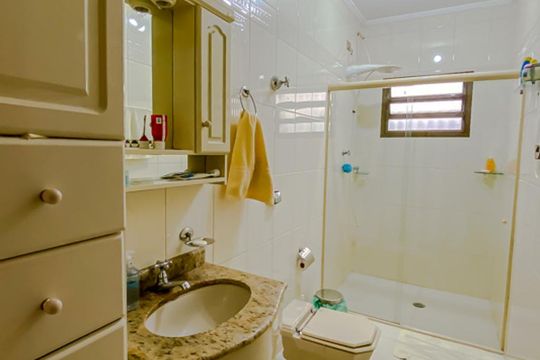 Lavabo de casa à venda com 4 quartos, 190m² em Vila Carrão, São Paulo