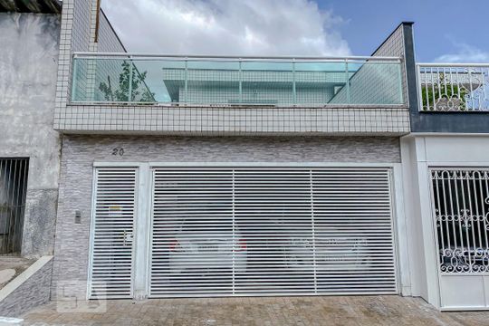 Fachada de casa à venda com 4 quartos, 190m² em Vila Carrão, São Paulo