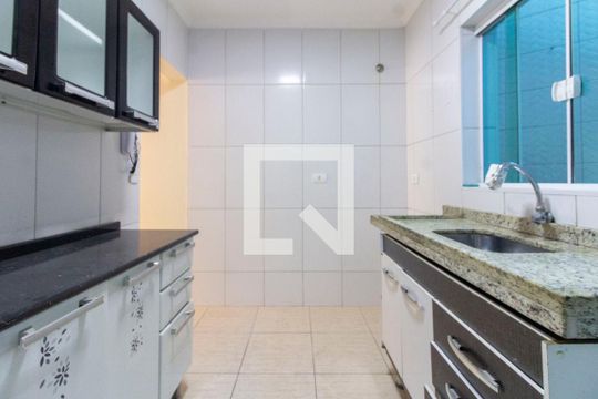 Cozinha de casa de condomínio à venda com 2 quartos, 50m² em Jardim Norma, São Paulo