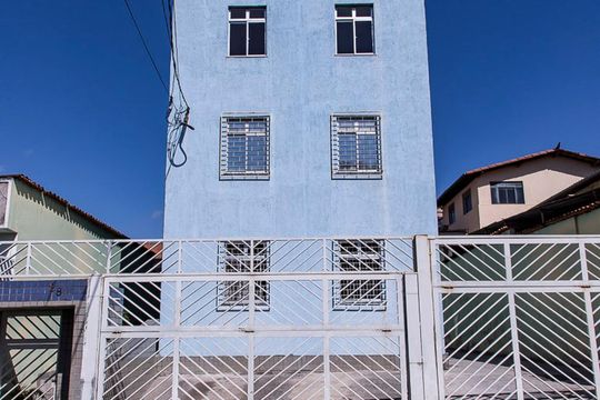 Fachada de apartamento para alugar com 3 quartos, 70m² em João Pinheiro, Belo Horizonte