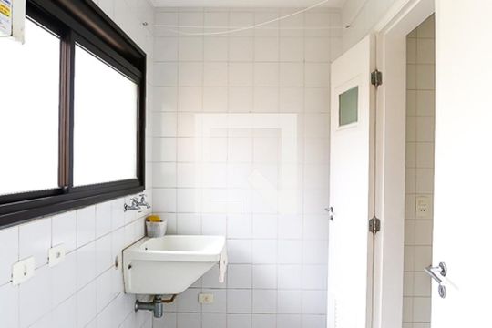 Área de Serviço de apartamento à venda com 3 quartos, 106m² em Vila Andrade, São Paulo