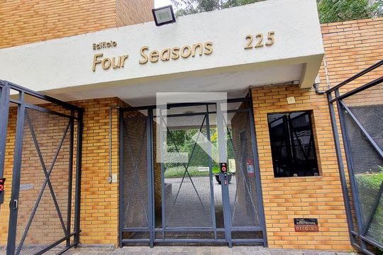 Fachada de apartamento à venda com 3 quartos, 106m² em Vila Andrade, São Paulo