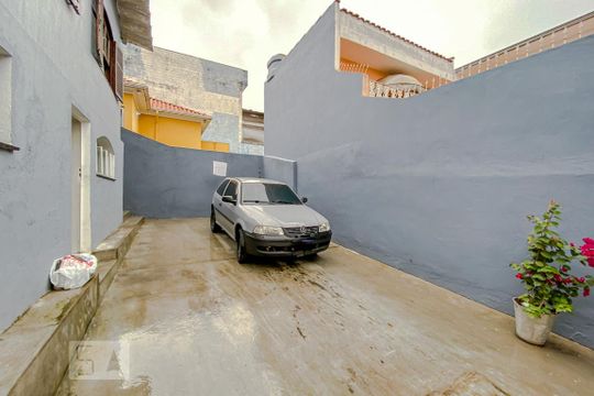 Garagem de casa à venda com 2 quartos, 120m² em Vila Califórnia, São Paulo