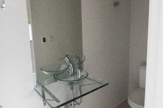 Lavabo de apartamento à venda com 3 quartos, 128m² em Vila Paulicéia, São Paulo