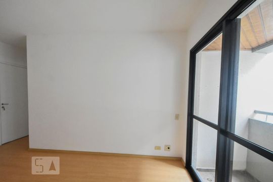 Sala de apartamento para alugar com 1 quarto, 44m² em Jardim Novo Santo Amaro, São Paulo