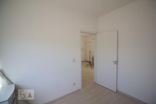 Quarto 2 de apartamento à venda com 2 quartos, 45m² em Residencial Santa Giovana, Jundiaí
