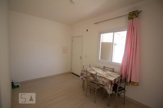 Sala de apartamento à venda com 2 quartos, 45m² em Residencial Santa Giovana, Jundiaí