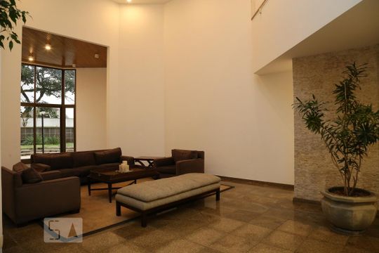Hall social de apartamento à venda com 3 quartos, 302m² em Real Parque, São Paulo