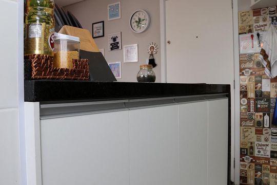 Cozinha de apartamento à venda com 2 quartos, 43m² em Jardim Novo Taboao, São Paulo