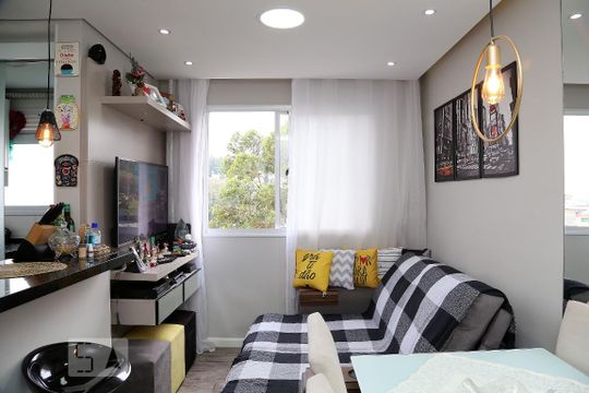 Sala/Cozinha de apartamento à venda com 2 quartos, 43m² em Jardim Novo Taboao, São Paulo