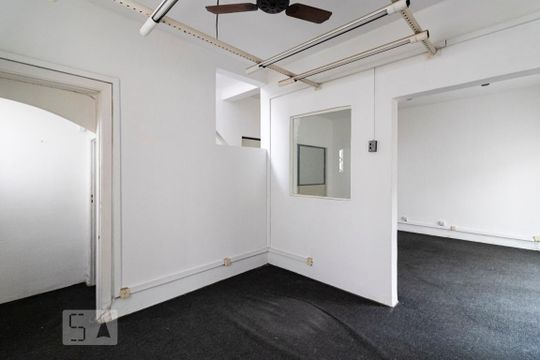 1o. Andar - Sala de casa à venda com 5 quartos, 500m² em Aclimação, São Paulo
