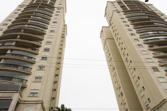 Fachada de apartamento à venda com 3 quartos, 99m² em Chácara Santo Antônio (zona Sul), São Paulo