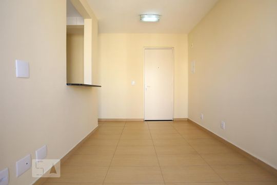 Apartamento para alugar com 2 quartos, 50m² em Jardim das Vertentes, São Paulo