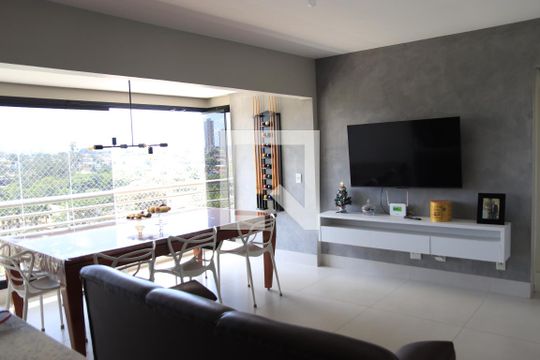 Sala de apartamento para alugar com 3 quartos, 80m² em São Francisco, Goiânia
