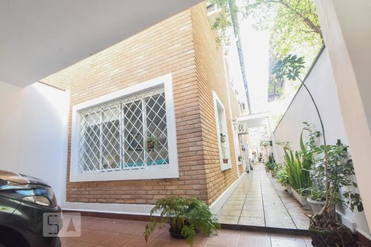 Fachada de casa à venda com 4 quartos, 190m² em Jardim Novo Santo Amaro, São Paulo