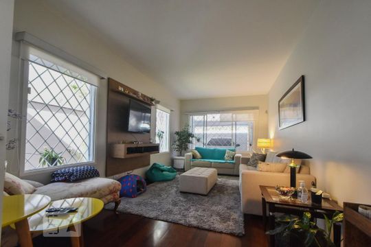Casa à venda com 4 quartos, 190m² em Jardim Novo Santo Amaro, São Paulo