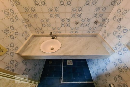 Lavabo de apartamento à venda com 3 quartos, 70m² em Engenho de Dentro, Rio de Janeiro