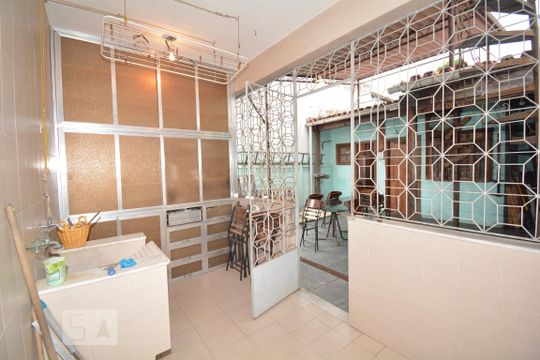 Área de Serviço de casa à venda com 4 quartos, 240m² em Pilares, Rio de Janeiro