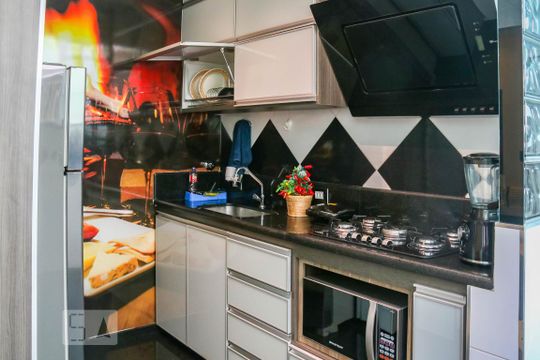 Cozinha de apartamento para alugar com 4 quartos, 110m² em Prado, Belo Horizonte