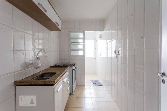 Cozinha de apartamento para alugar com 3 quartos, 76m² em Centro, Diadema